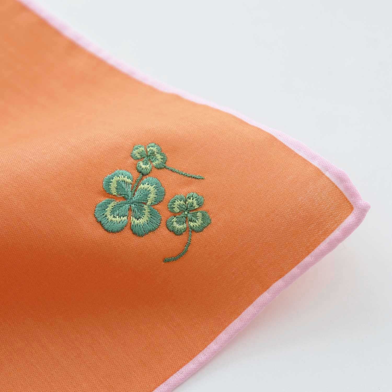 Handkerchief in cube box