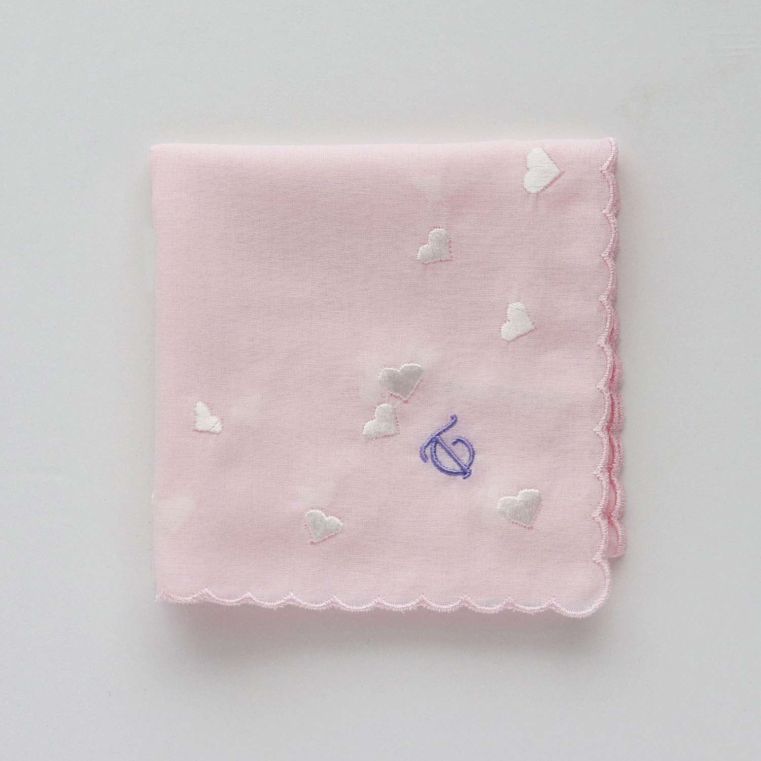 イニシャル刺繍が選べる! プチ・ハートエンブ
