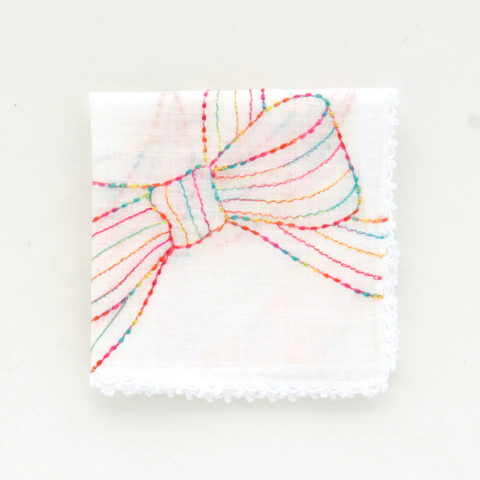 You can choose the initial embroidery! Ribbon embed