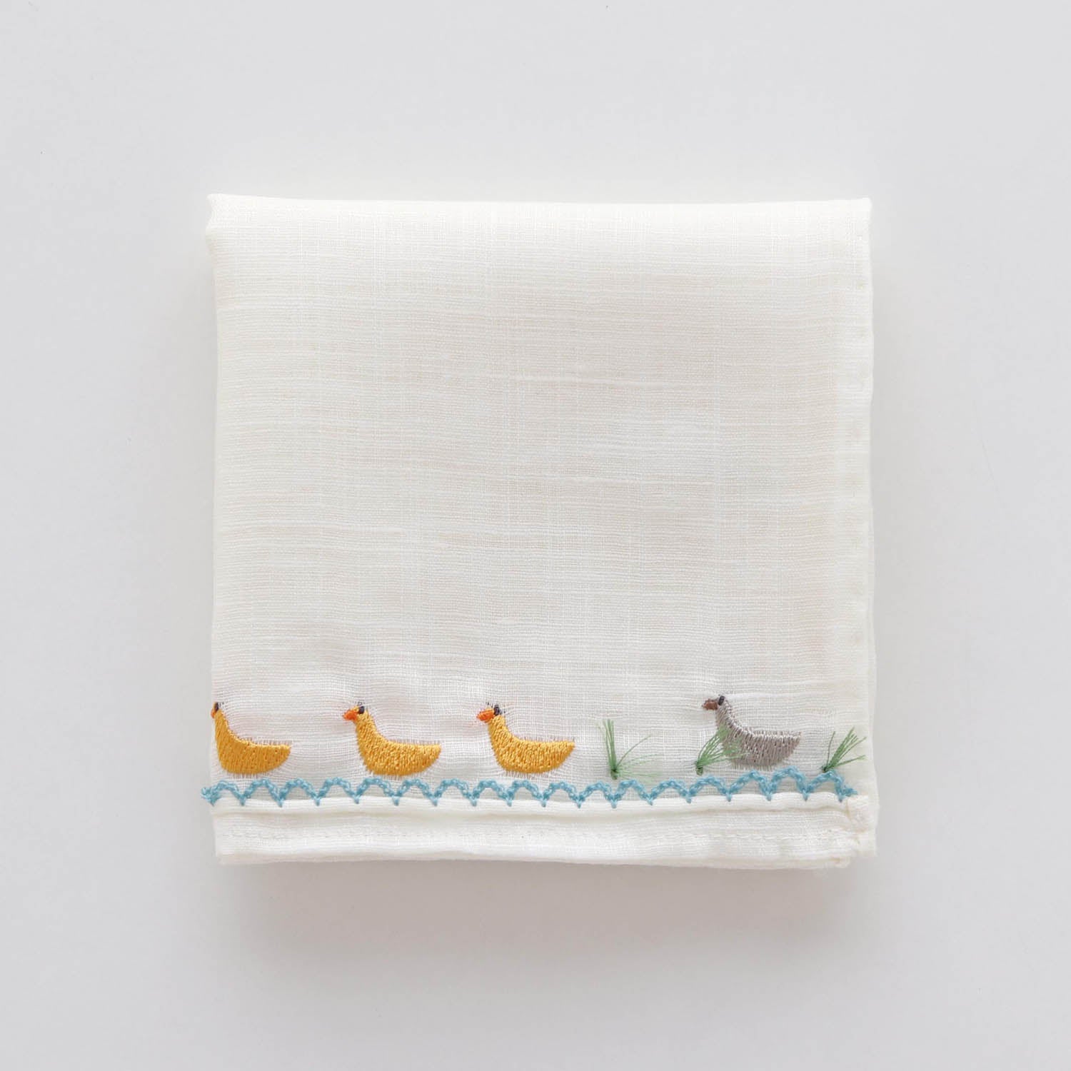 HIKKOMI Ugly Duckling Handkerchief [HIKKOMIseries】