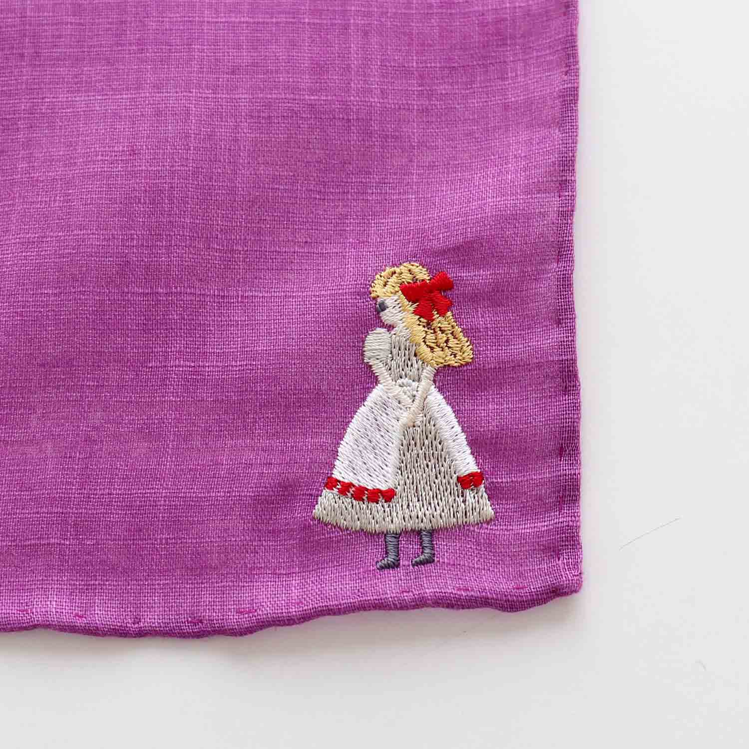 HIKKOMI Alice in Wonderland Handkerchief [HIKKOMIseries】