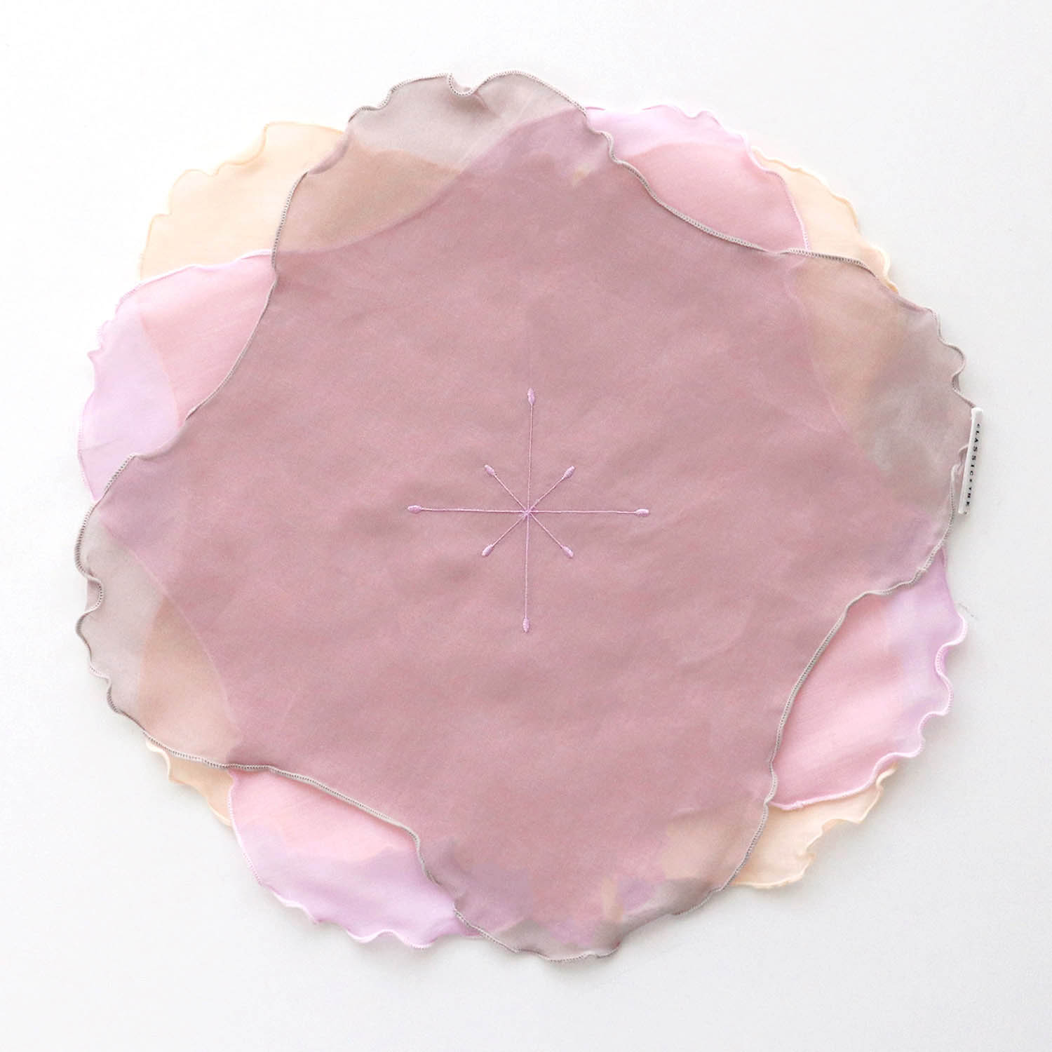 KASANEIRO -重ね色-「frillia(フリリア)シリーズ」【立体ハンカチ】