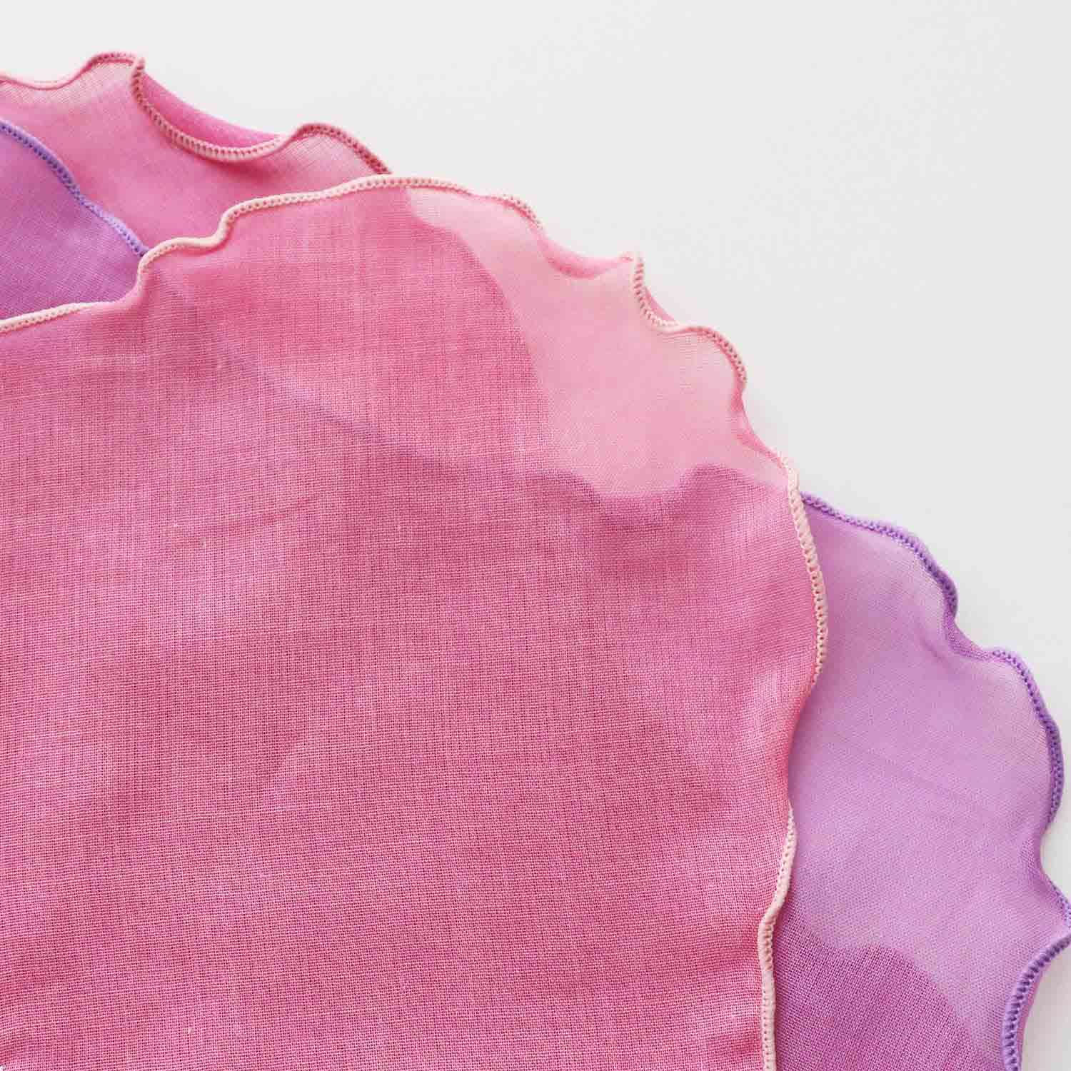 KASANEIRO -重ね色-「frillia(フリリア)シリーズ」【立体ハンカチ】