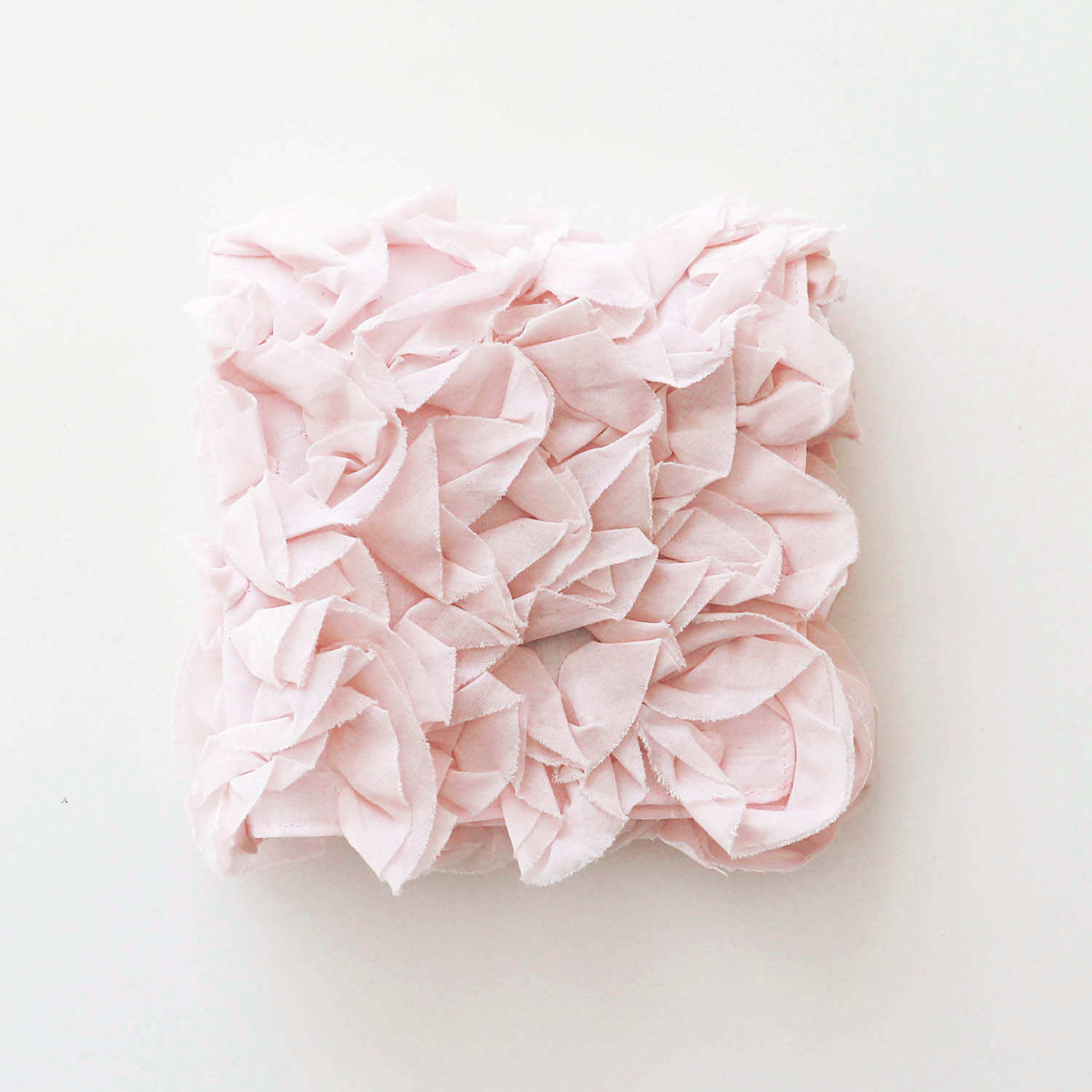 mosha mosha「frillia(フリリア)シリーズ」【立体ハンカチ】