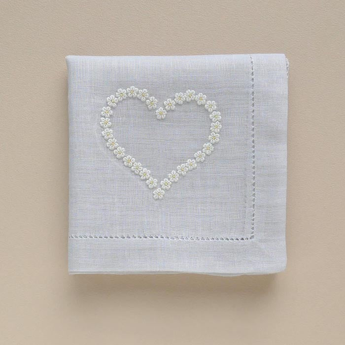 ベトナム手刺繍 many heart【ブライダル ハンカチ】