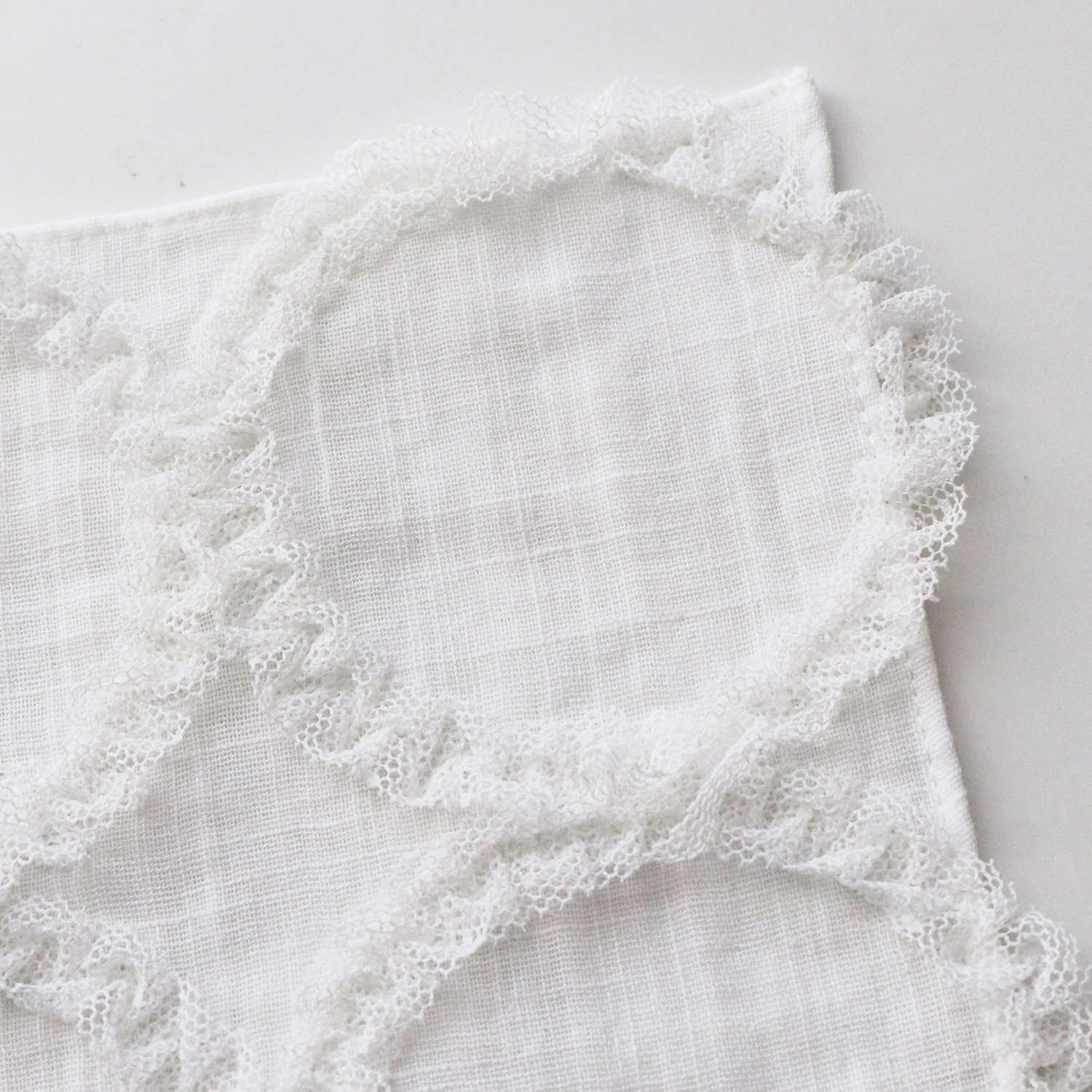 ring ring 「frillia(フリリア)シリーズ」【立体ハンカチ】