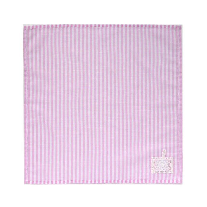 You can choose the initial embroidery! Sachet handkerchief