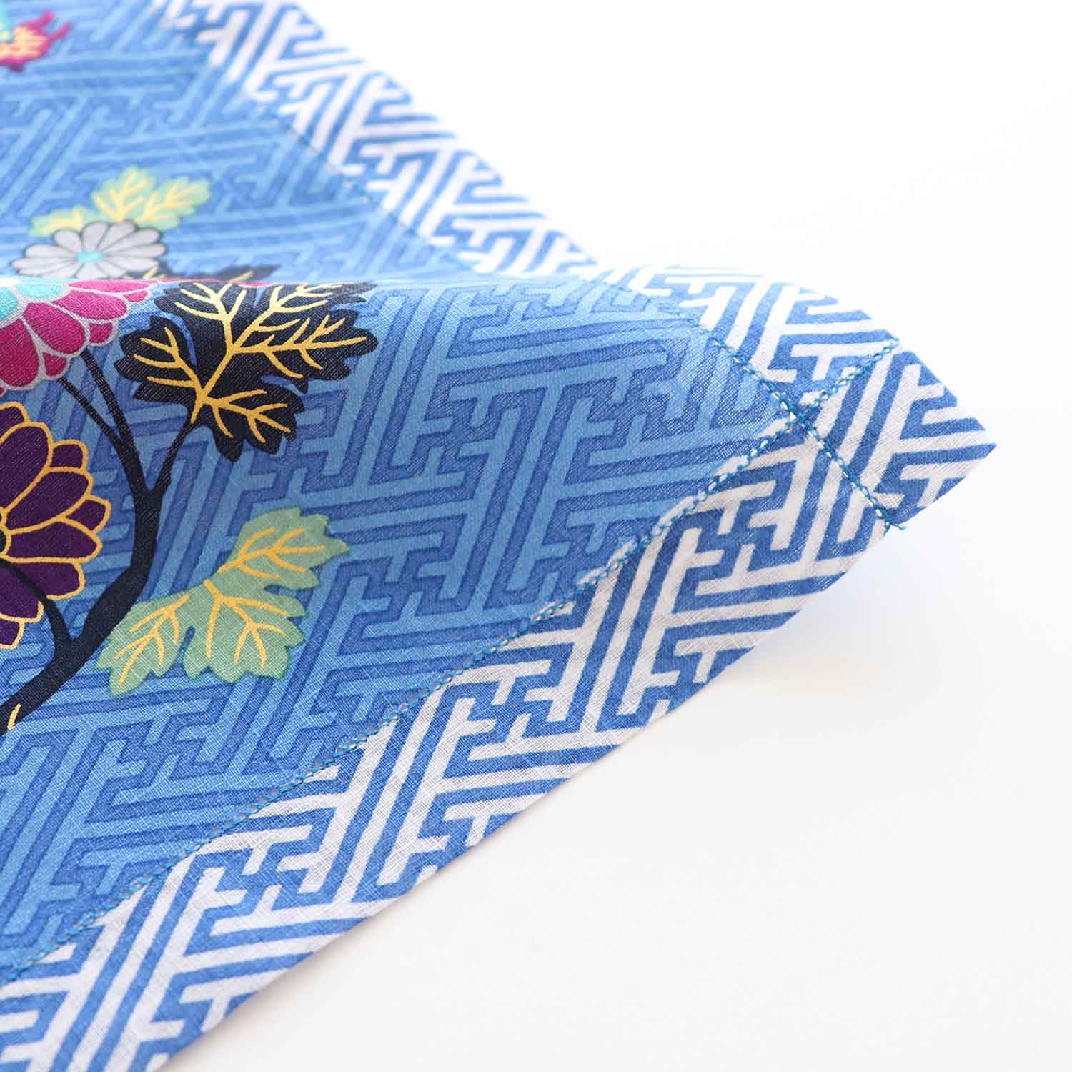 瓦照苑 -菊と瓢箪(ひょうたん)-