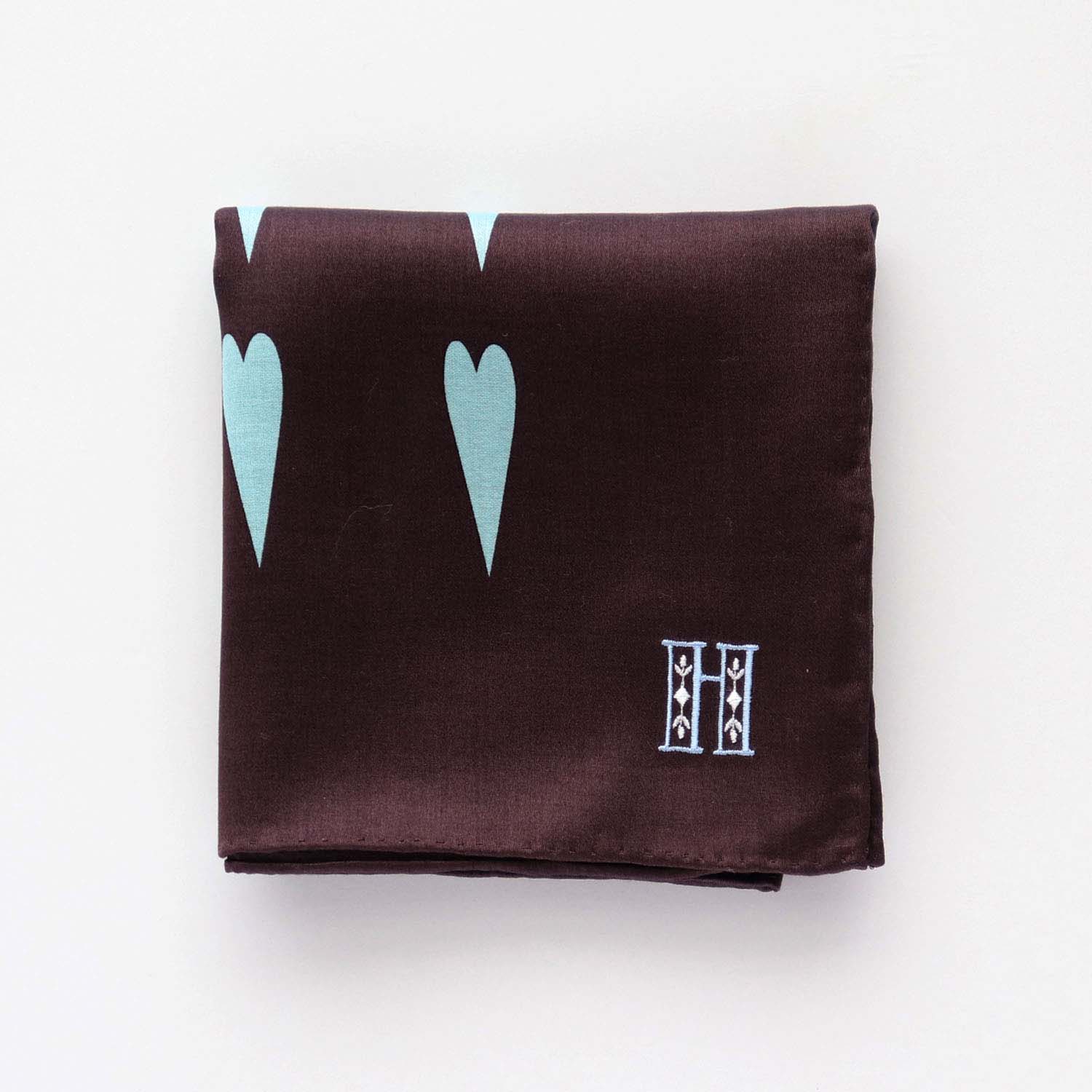 You can choose the initial embroidery! heart