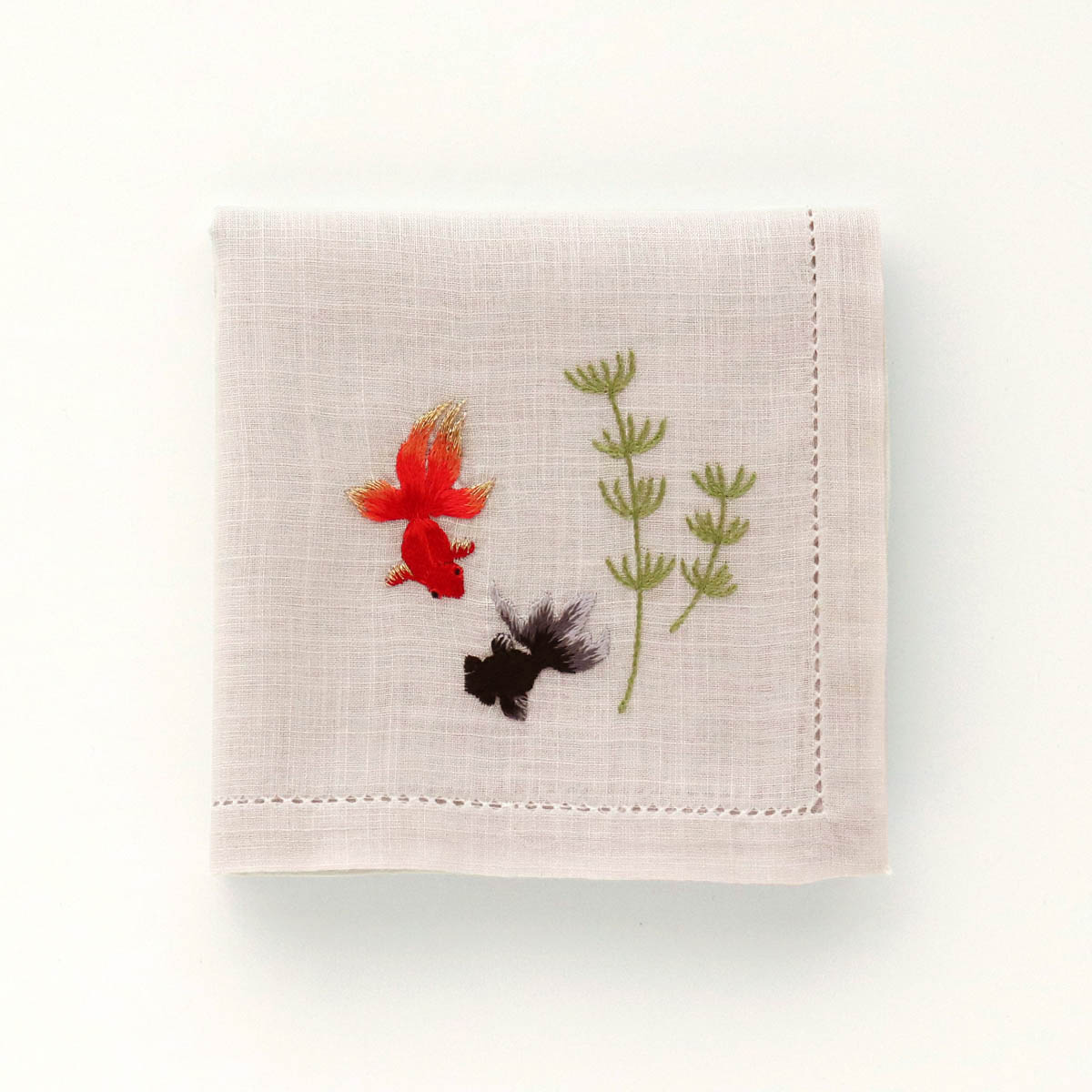 Vietnamese hand embroidery handkerchief goldfish