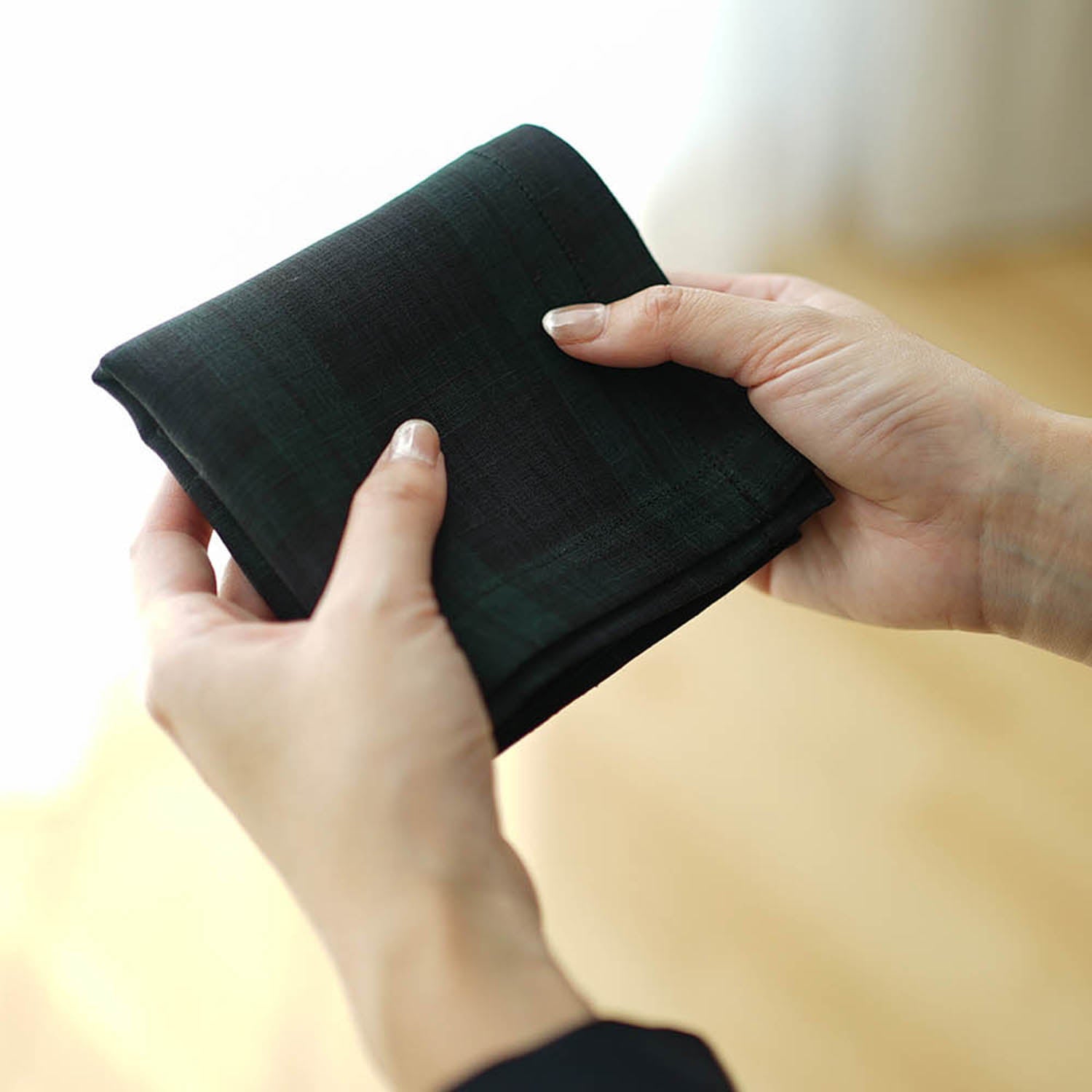 Black Watch 150 リネン ハンカチ 45cm