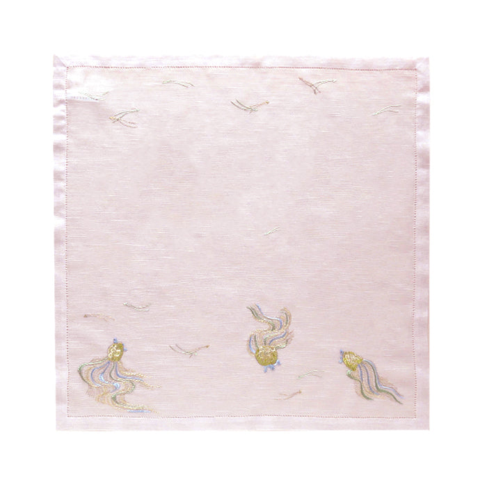 KAWARASHOEN Handkerchief -Vietnamese hand-embroidered tortoise- [Japanese Pattern Series
