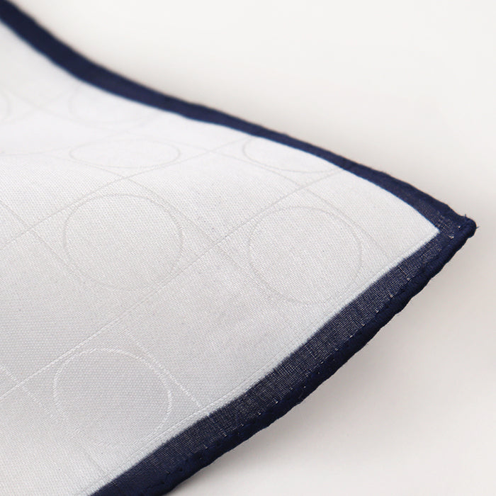 イニシャル刺繍が選べる! フレーフレー