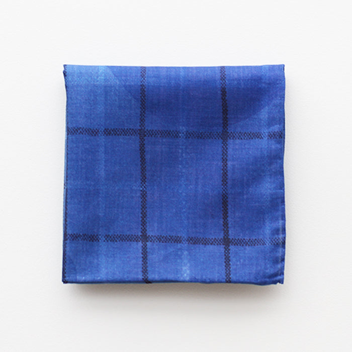 Special handkerchief for crybabies