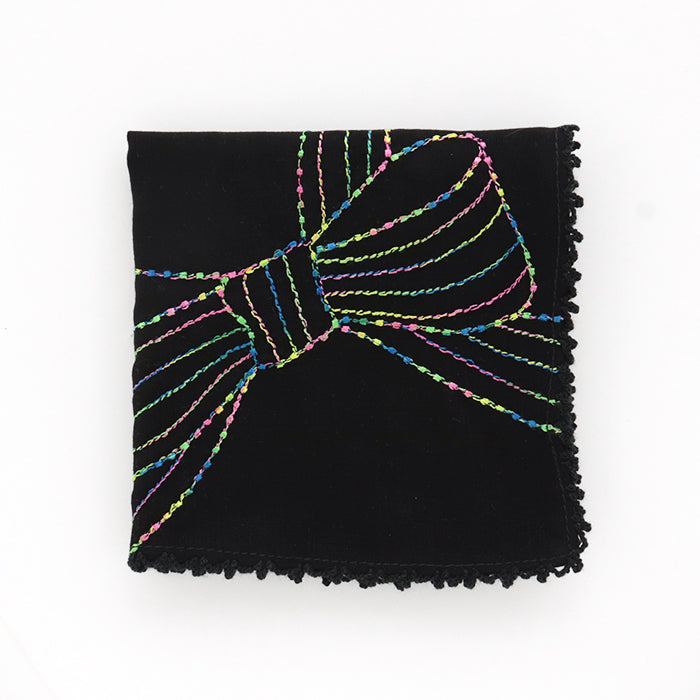 You can choose the initial embroidery! Ribbon embed