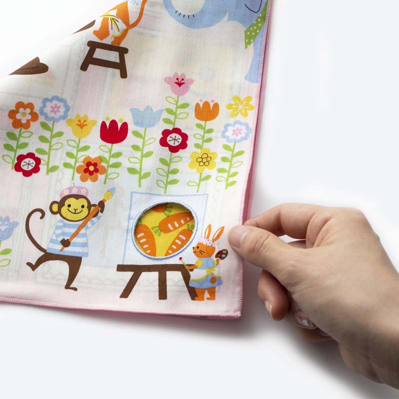 bloomie's [Handkerchief with hole 0020