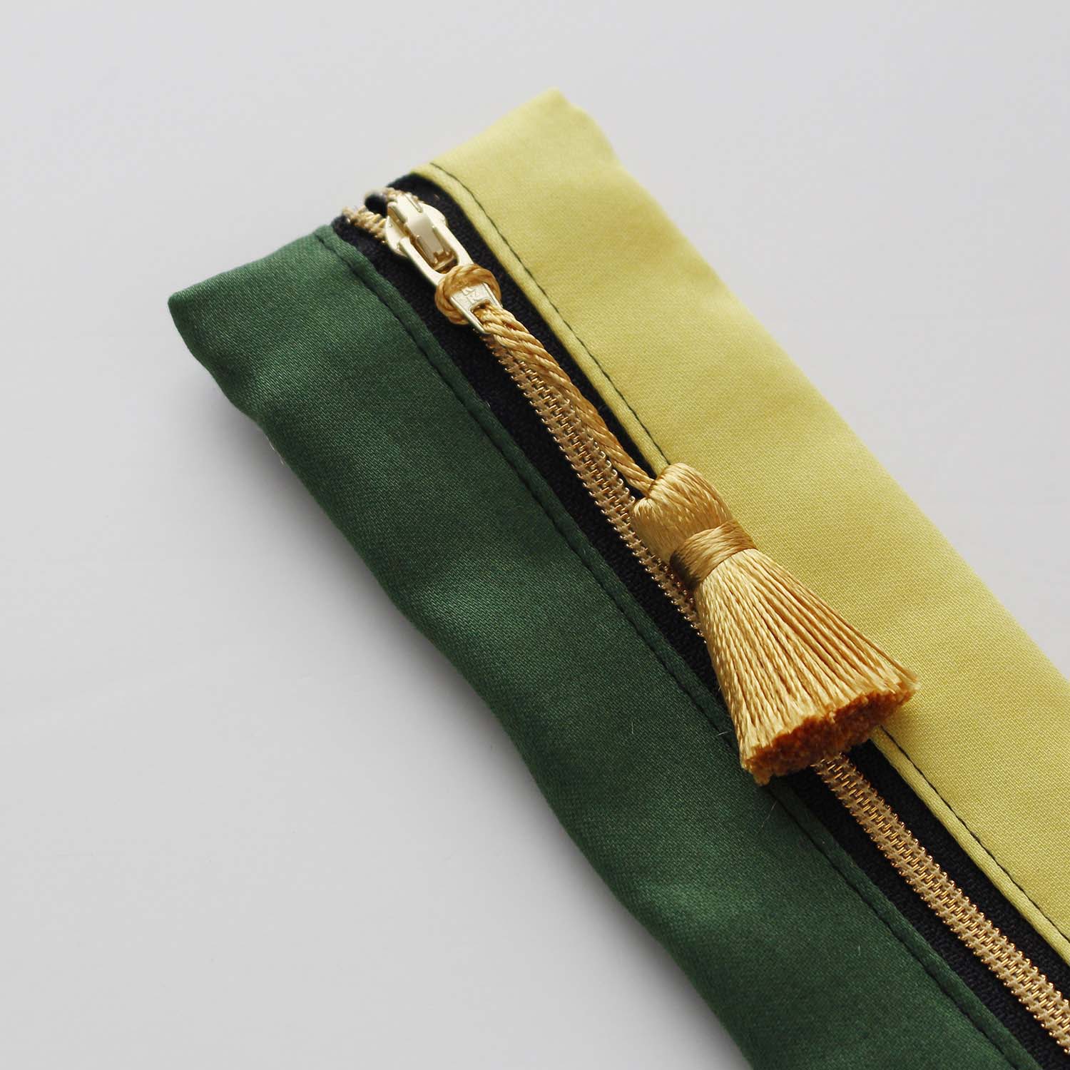 RE-EDIT Balloon Pouch (Small)