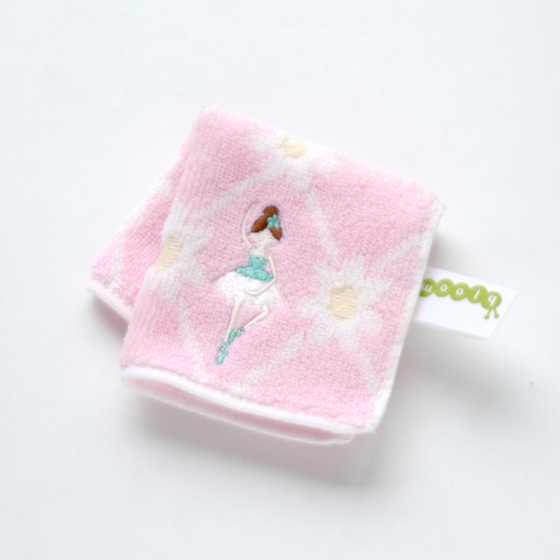 BLOOMIE'S [Chibi Towel Handkerchief Ballet]