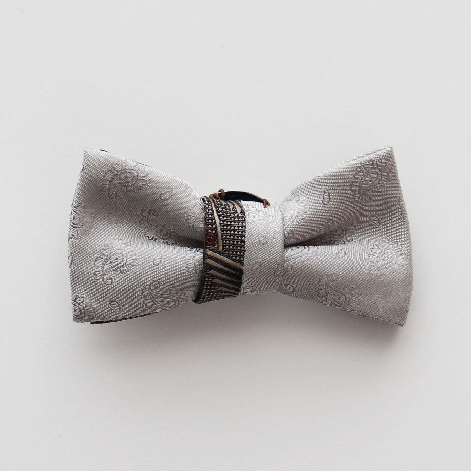 Re-edit Bow Tie-shaped Clip Released in October 2025