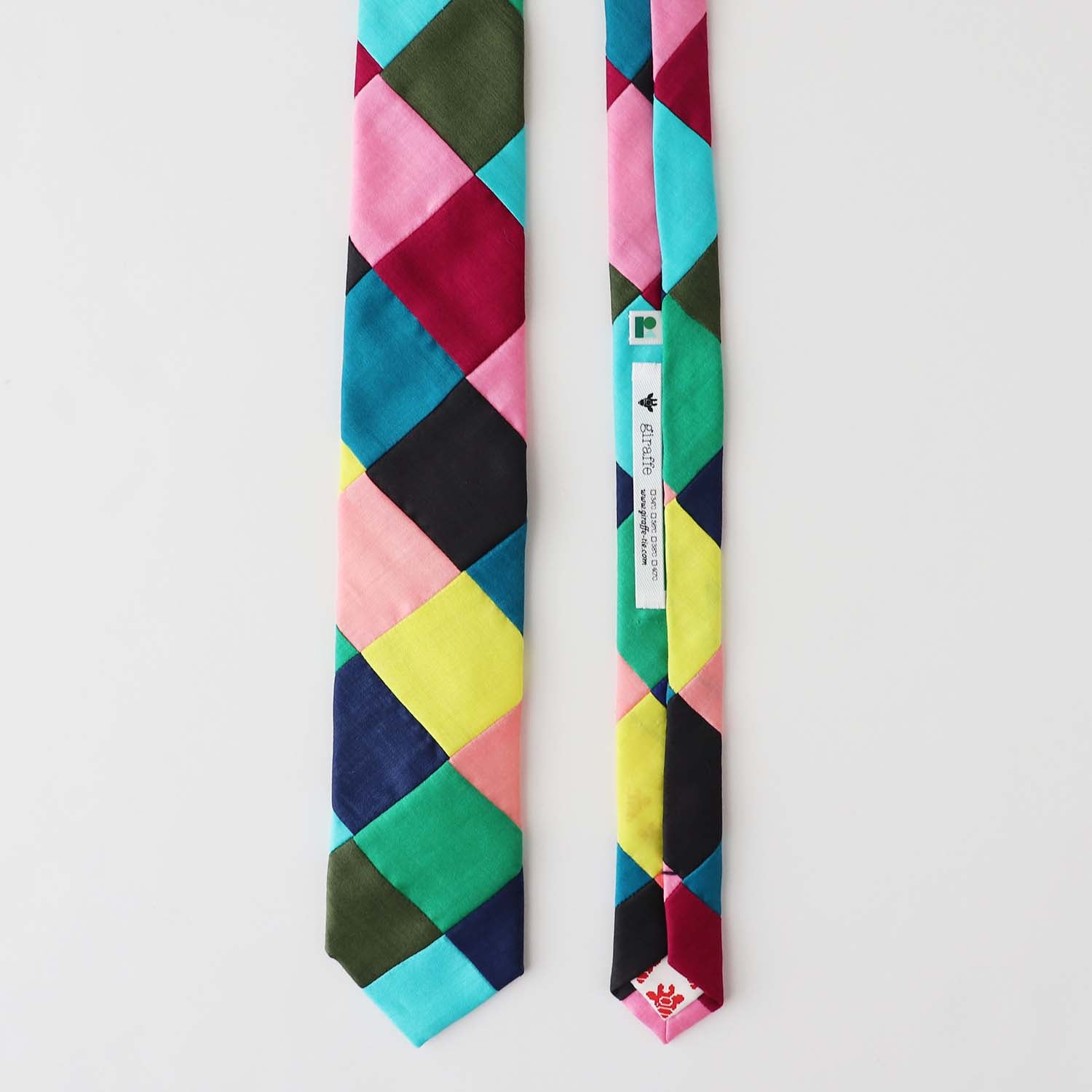 Re-edit Tie Patchwork Released in October 2025