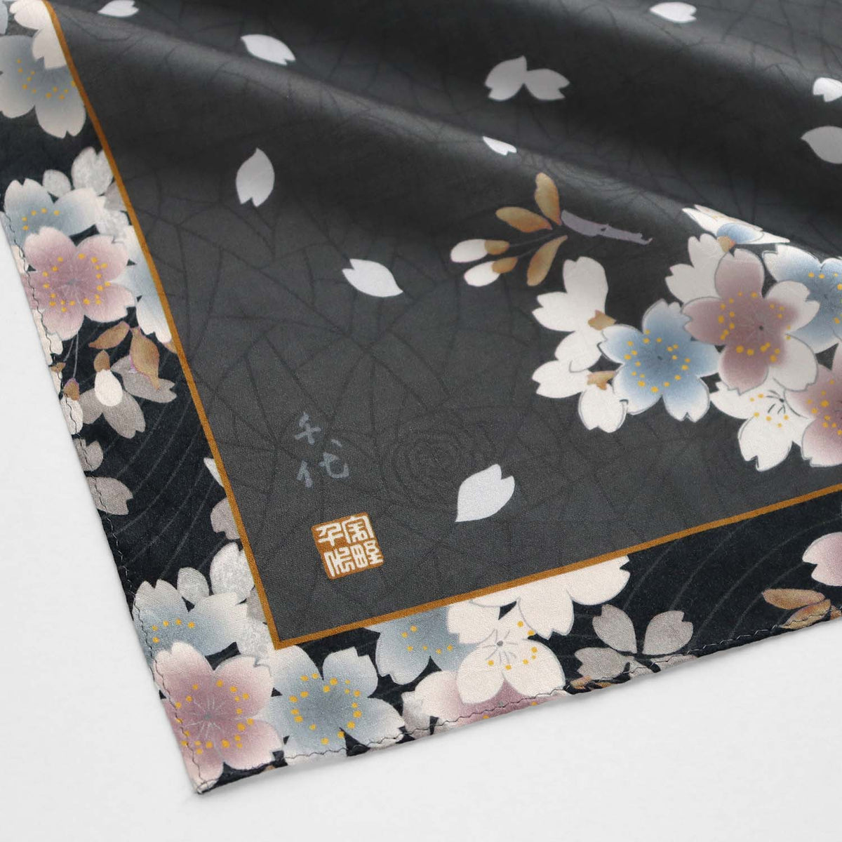 宇野千代コラボハンカチ 桜 プリント