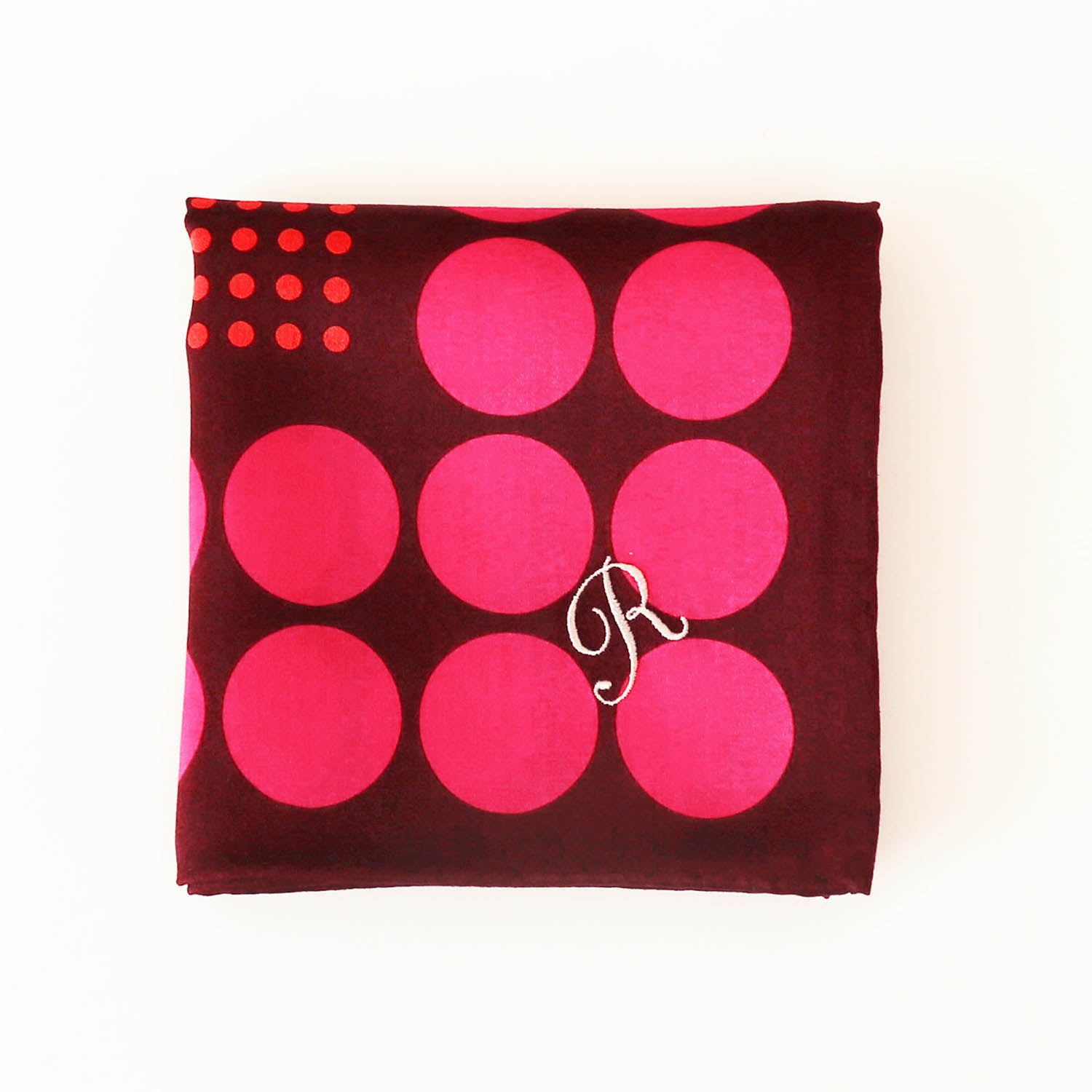 イニシャル刺繍が選べる！ ドット・グラデーション