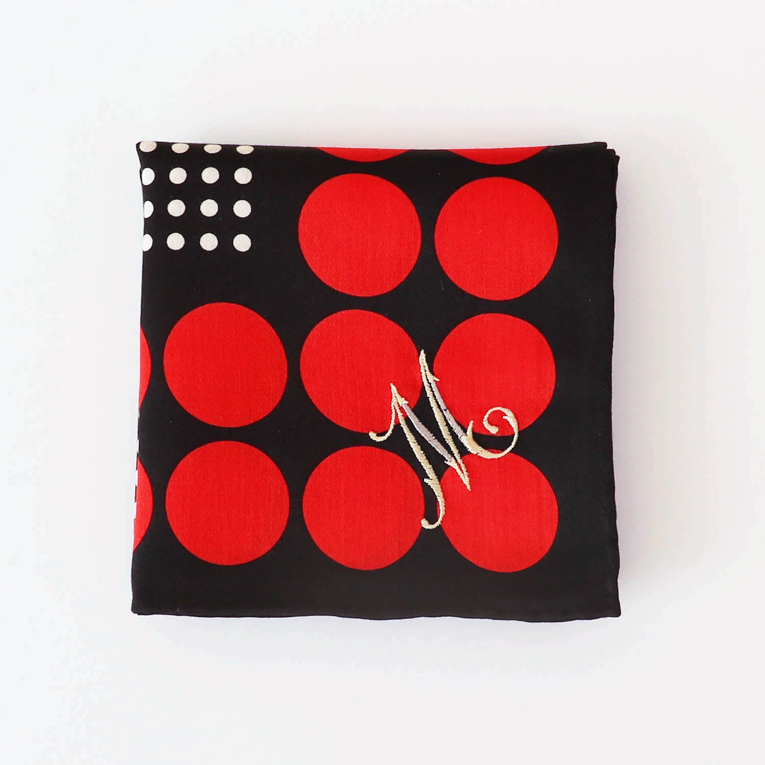 イニシャル刺繍が選べる！ ドット・グラデーション