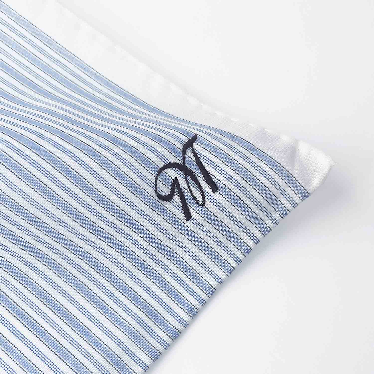 イニシャル刺繍が選べる！ blue shirts ストライプc