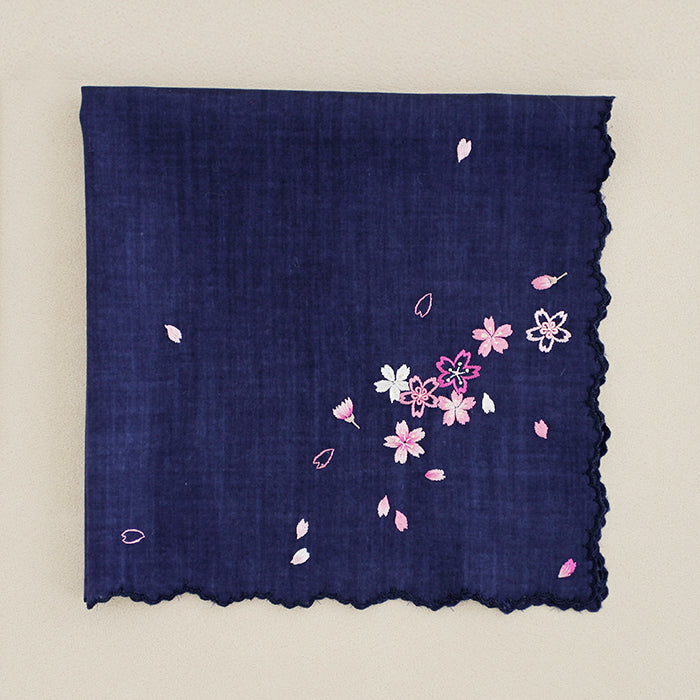 Vietnamese Handkerchief "Mai Sakura" (Japanese Pattern)