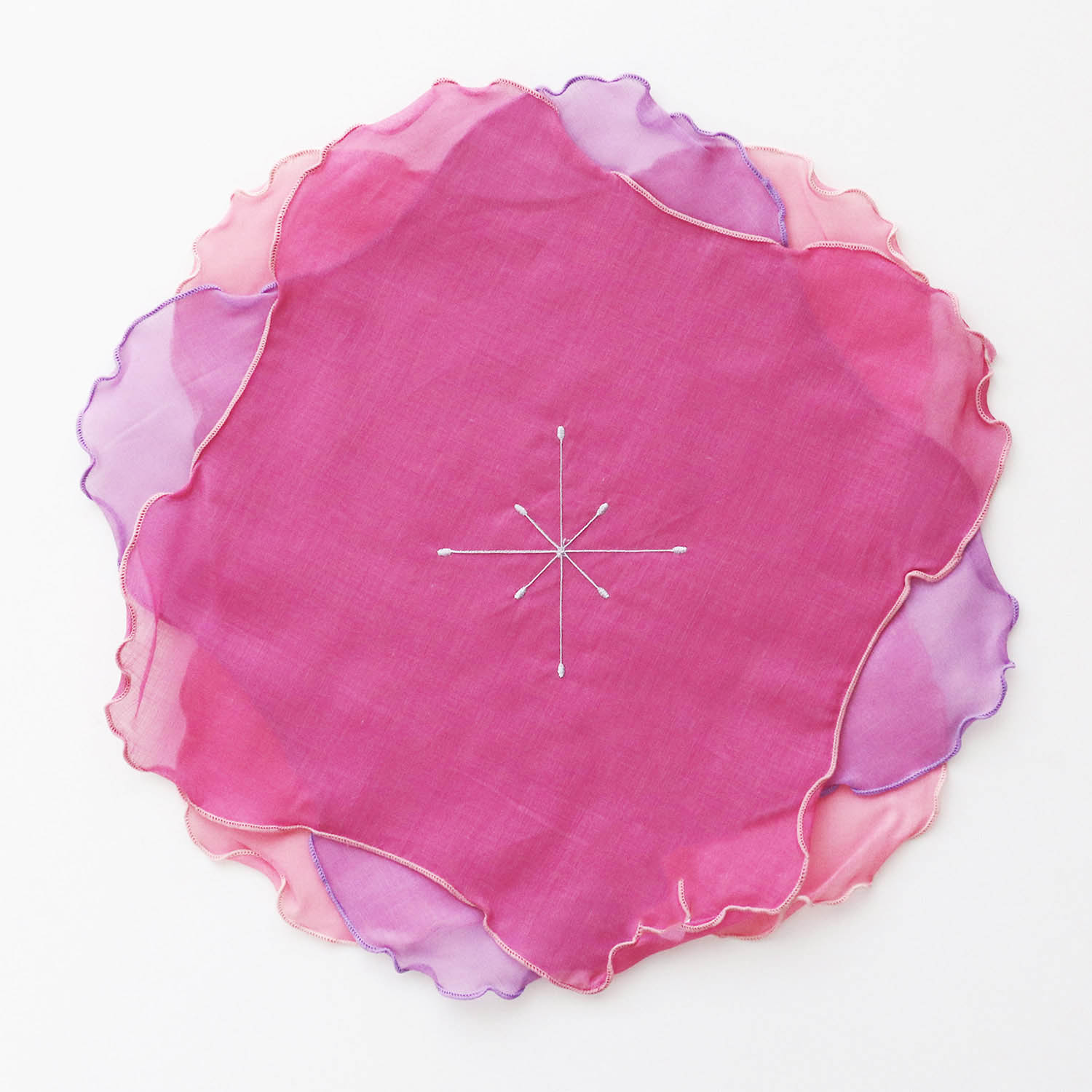 KASANEIRO -重ね色-「frillia(フリリア)シリーズ」【立体ハンカチ】