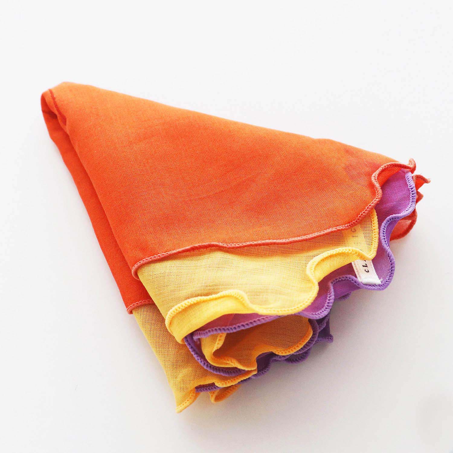 KASANEIRO -重ね色-「frillia(フリリア)シリーズ」【立体ハンカチ】