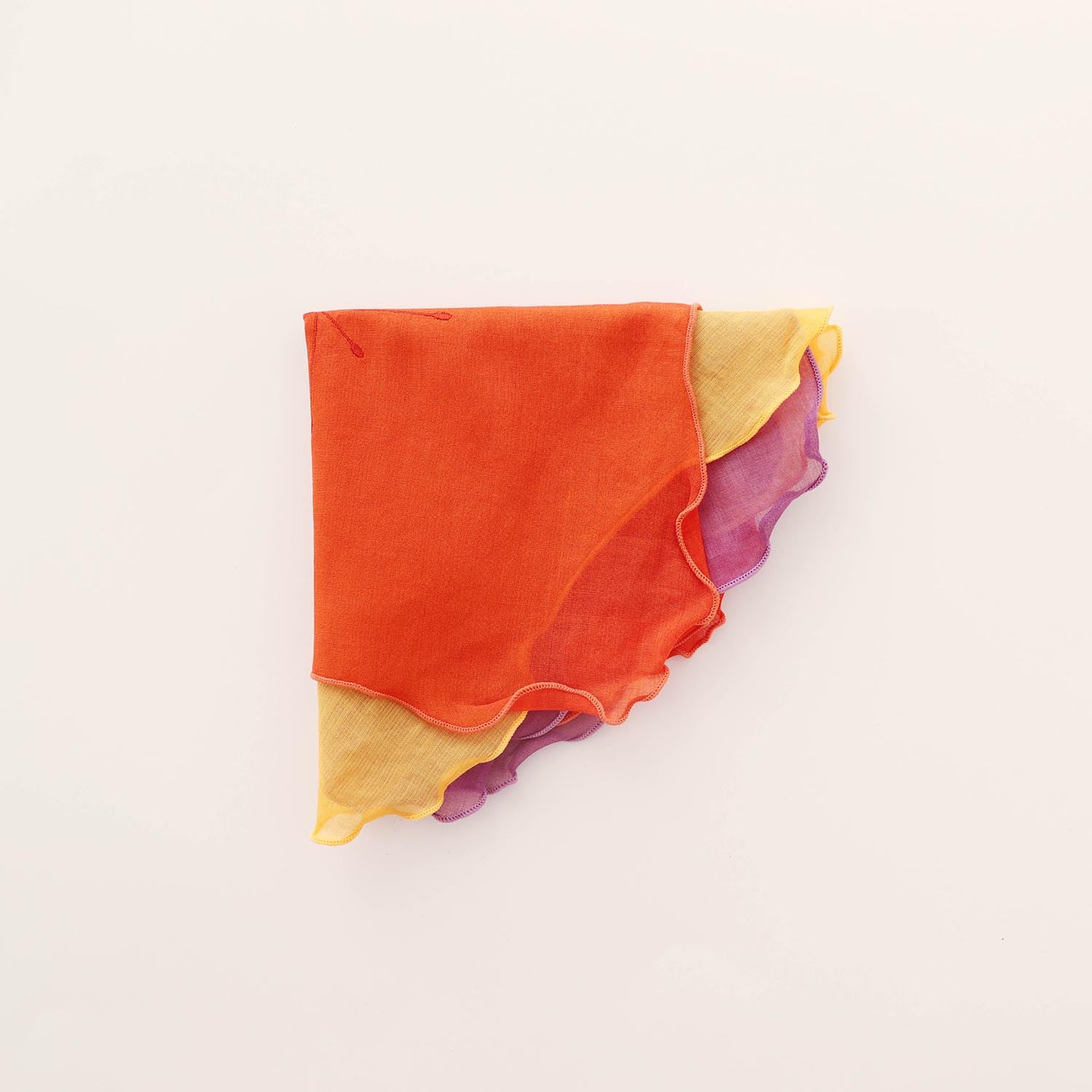 KASANEIRO -重ね色-「frillia(フリリア)シリーズ」【立体ハンカチ】