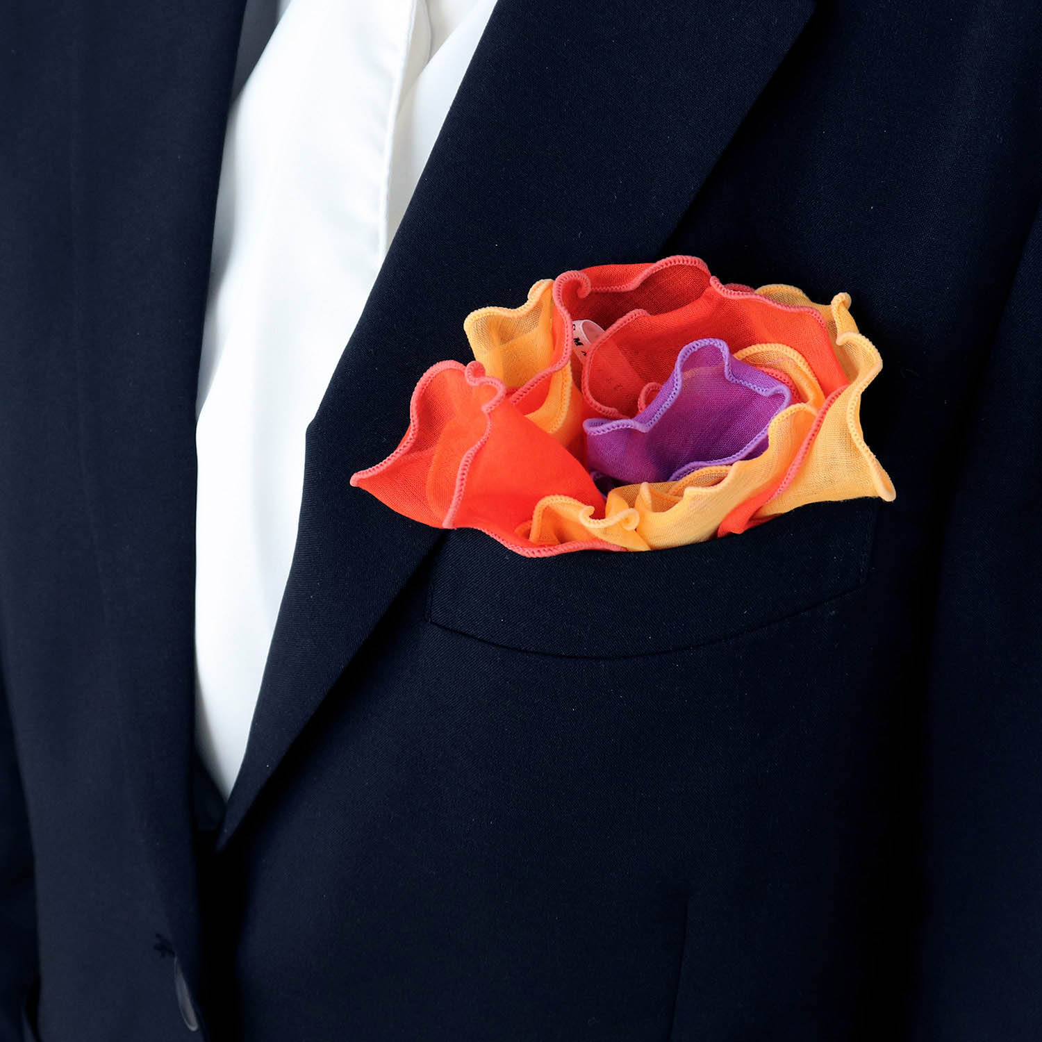 KASANEIRO -重ね色-「frillia(フリリア)シリーズ」【立体ハンカチ】