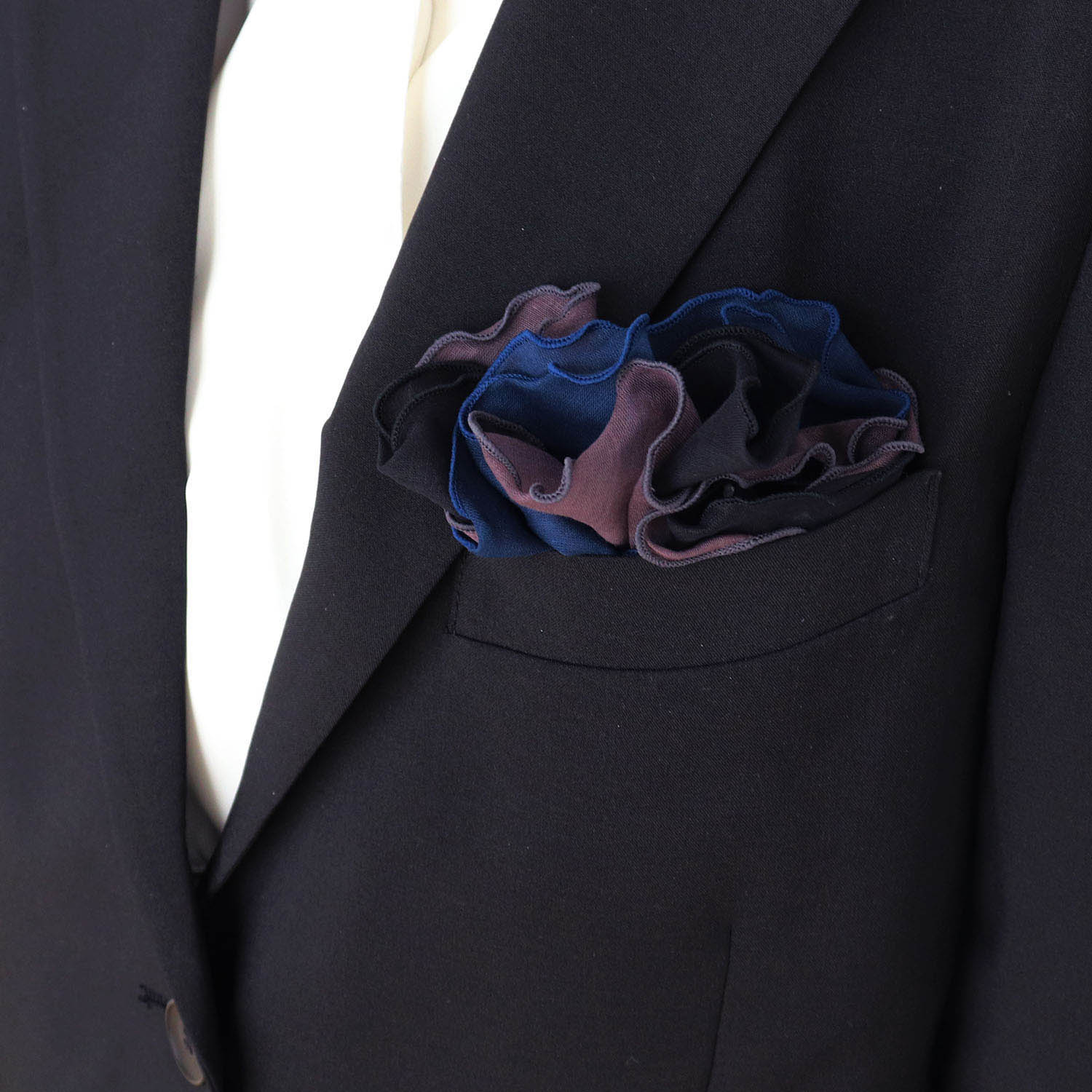 KASANEIRO -重ね色-「frillia(フリリア)シリーズ」【立体ハンカチ】