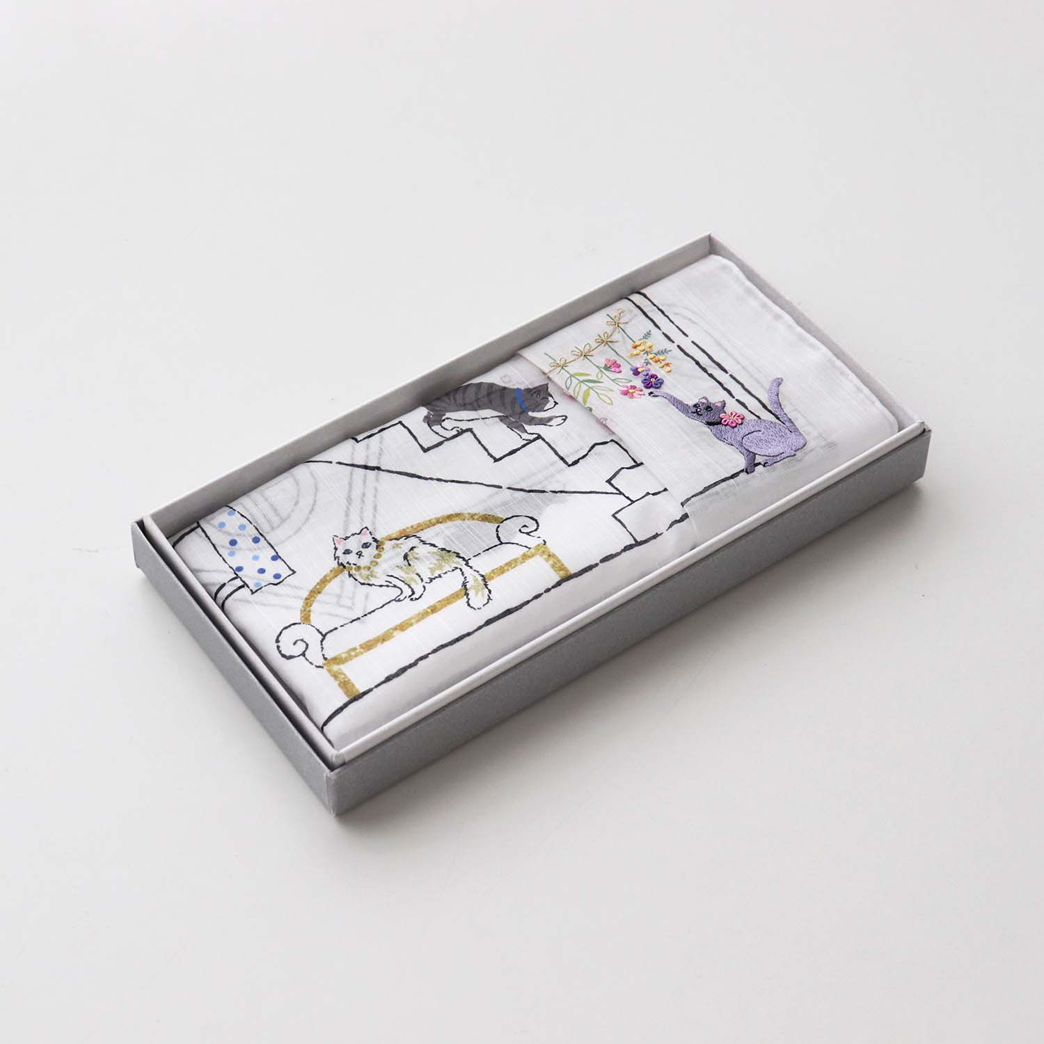 キャットハウス ベトナム手刺繍ハンカチ