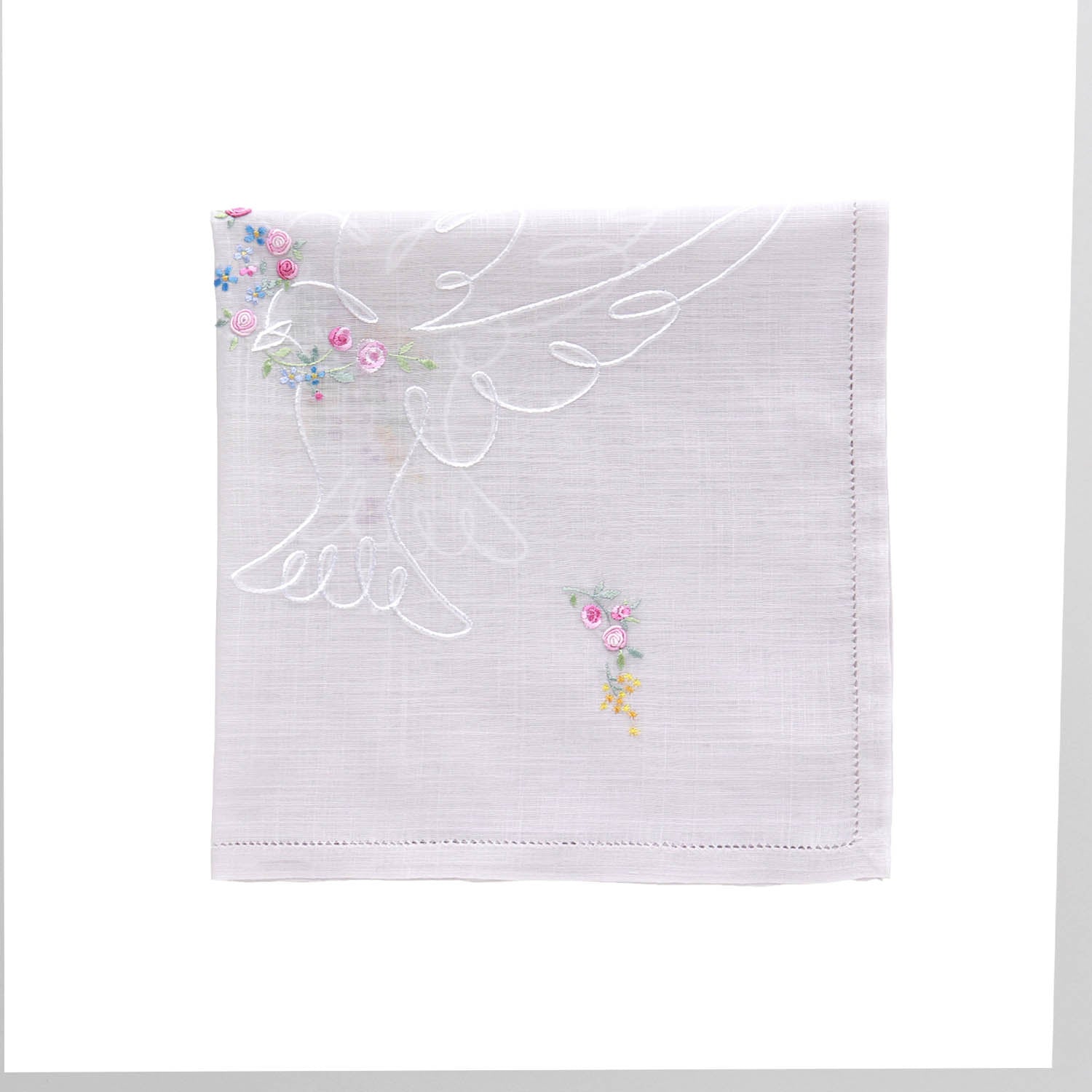 Vietnamese hand-embroidered handkerchief Two pigeons