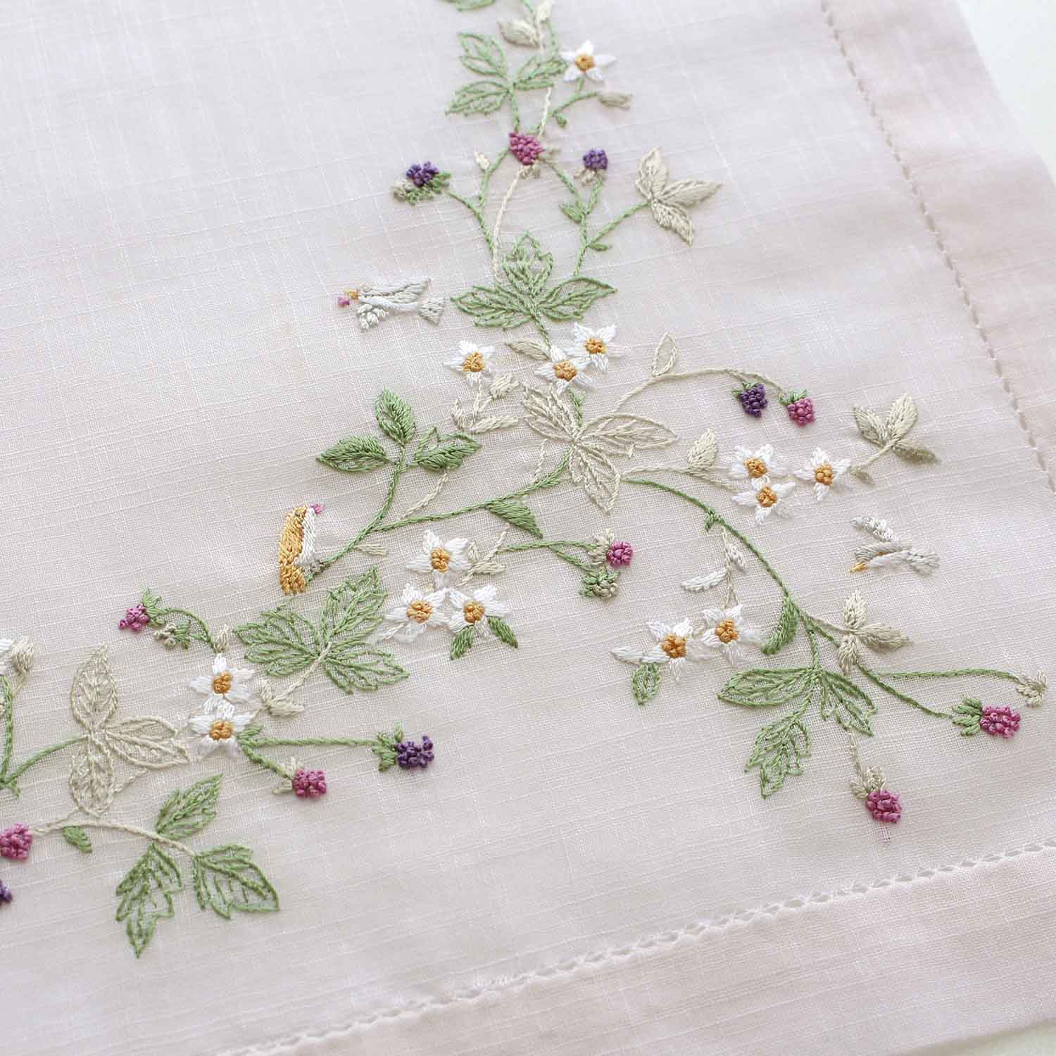 Vietnamese Hand Embroidery Handkerchief Wild Berries