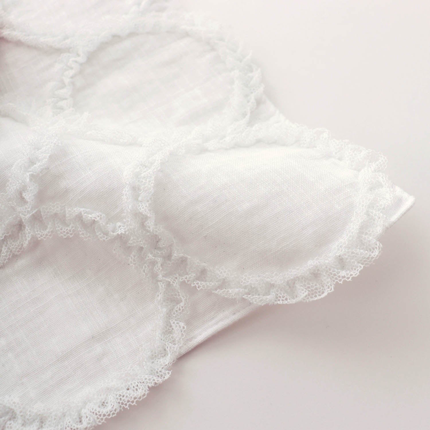 ring ring 「frillia(フリリア)シリーズ」【立体ハンカチ】