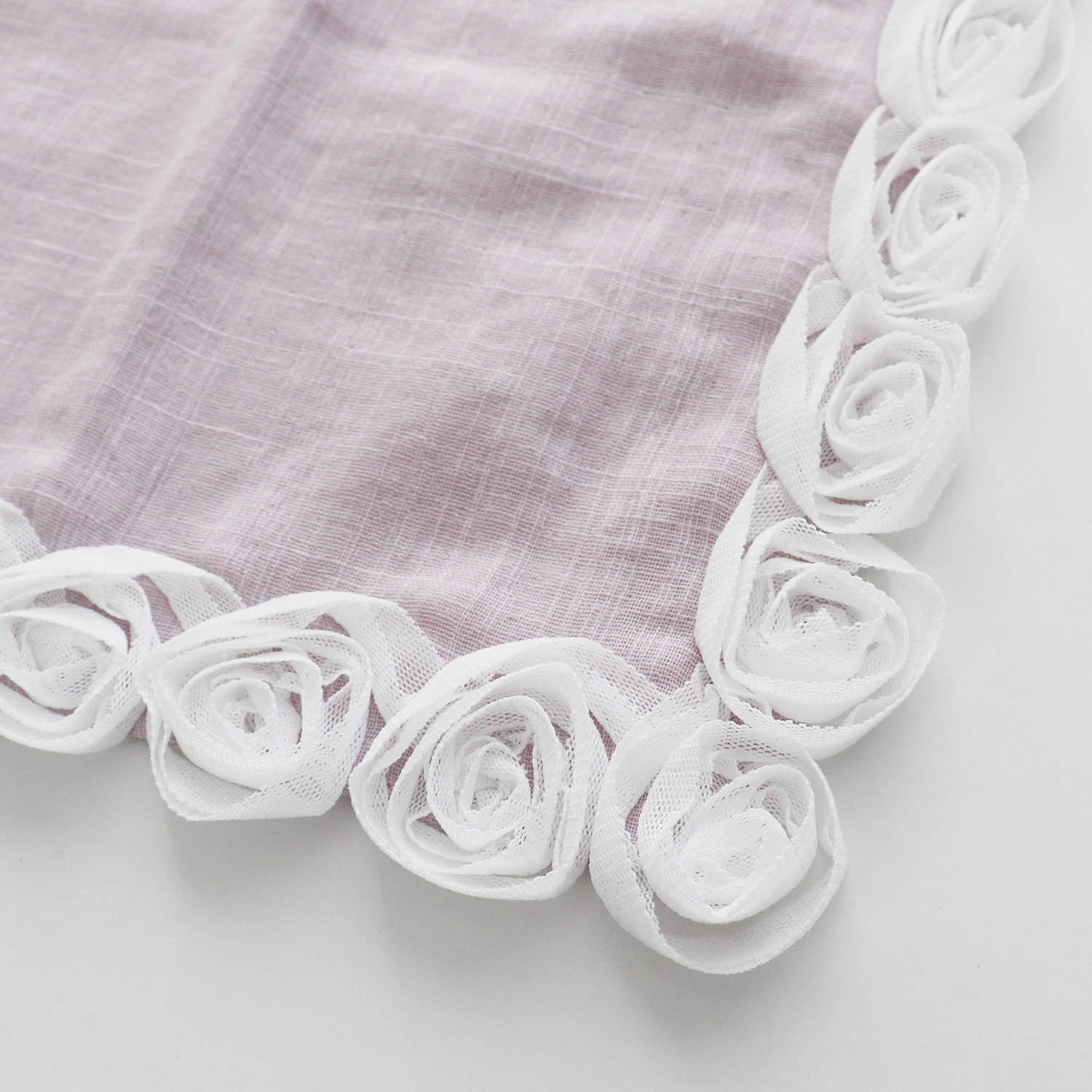 round rose「frillia(フリリア)シリーズ」【立体ハンカチ】