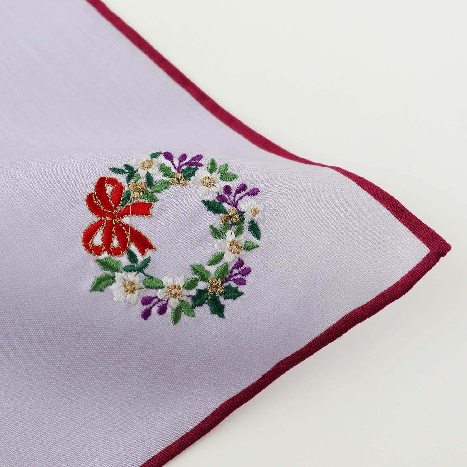 Holiday embroidery handkerchief [Wreath] SIC108 color