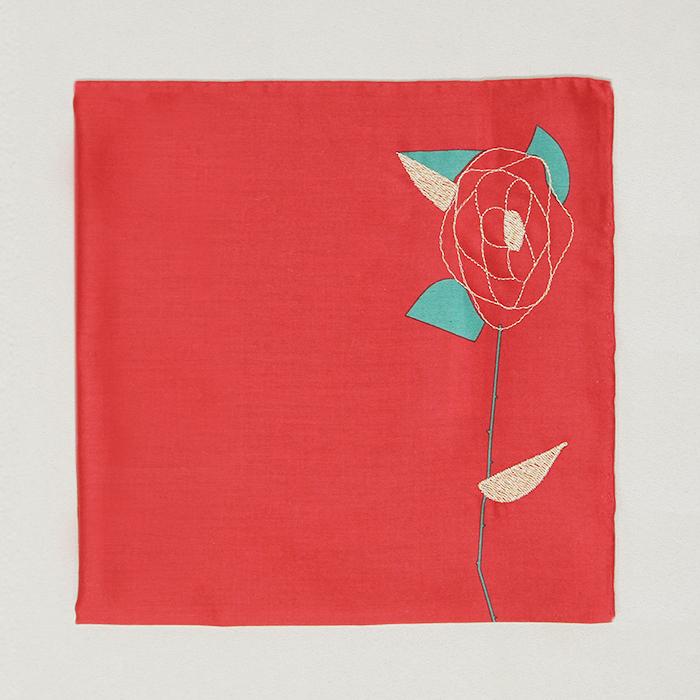 イニシャル刺繍が選べる！薔薇刺繍のハンカチ