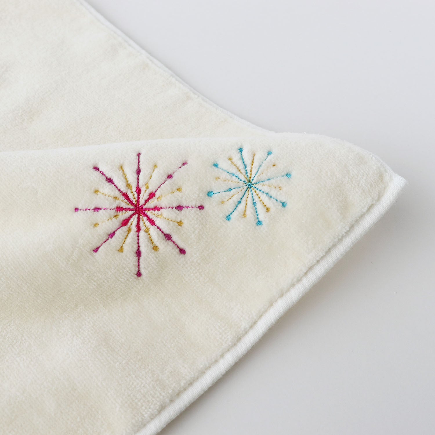 Fireworks embroidery handkerchief SIC color towel