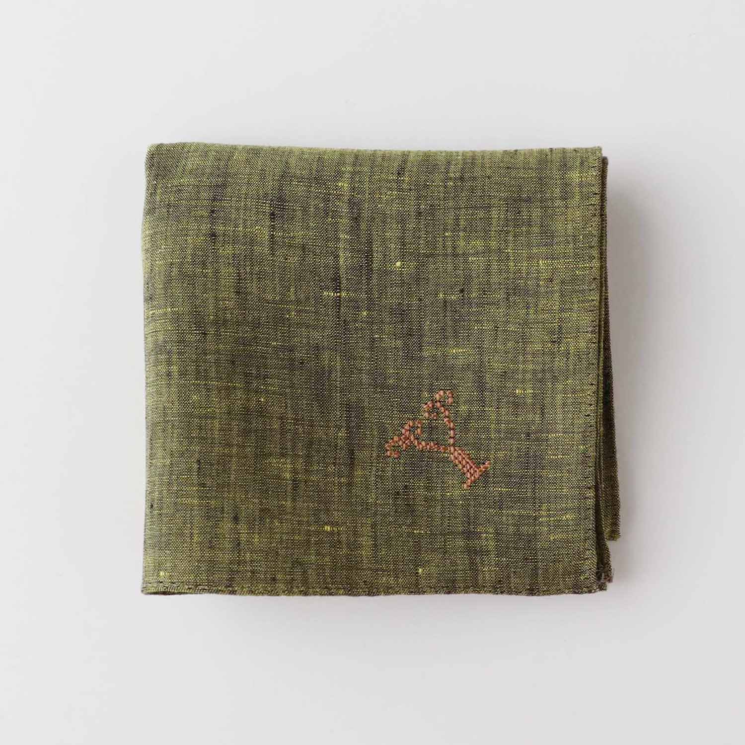 Choose your initials for embroidery!  Color<div data-glossary-id="874">Linen</div>