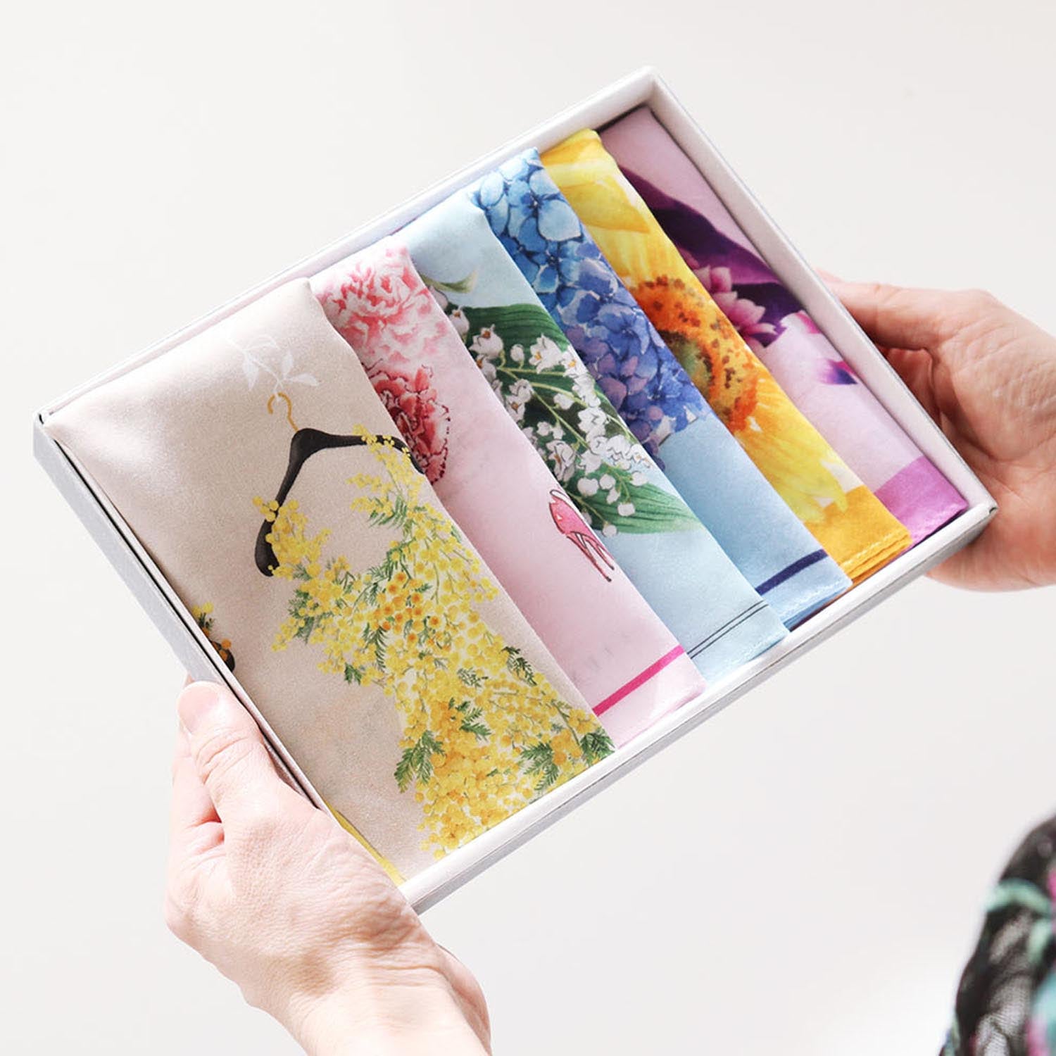ドレスハンカチ Dress in Bloom 春夏コレクションBOX