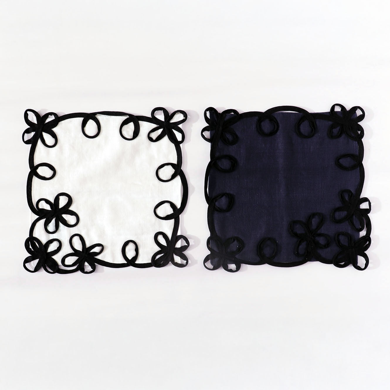 clover line「frillia(フリリア)シリーズ」【立体ハンカチ】