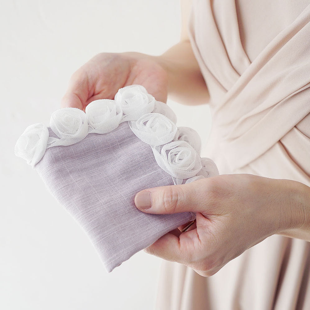 round rose「frillia(フリリア)シリーズ」【立体ハンカチ】