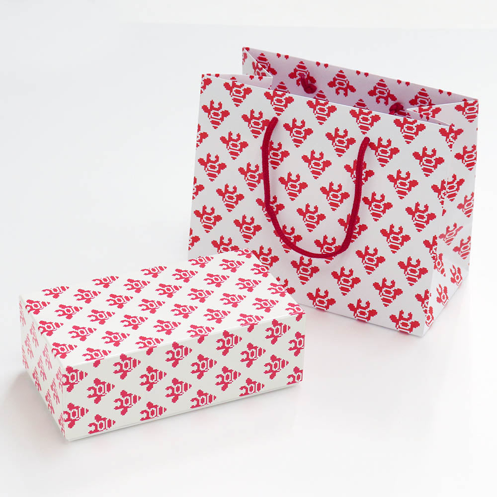 Re-edit Tie Patchwork Released in October 2025