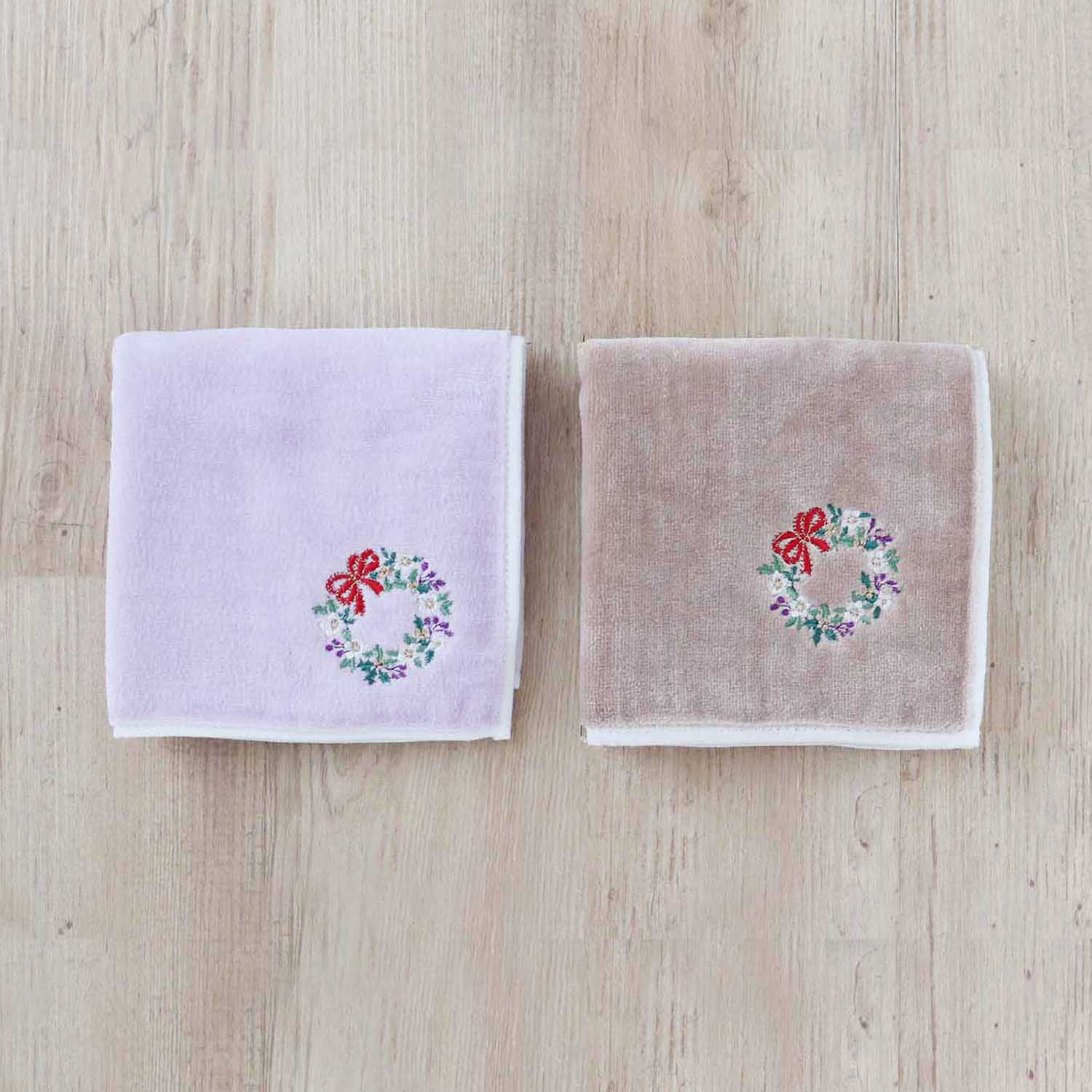 ホリデー刺繍ハンカチ［リース］SICカラータオル