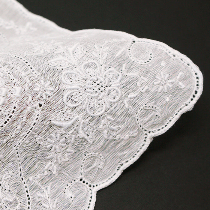 Hand Embroidered Shantou Handkerchief - SWATOW [Heritage 7203
