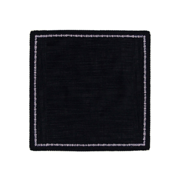 Vietnamese hand-embroidered double-sided small flowers (black)